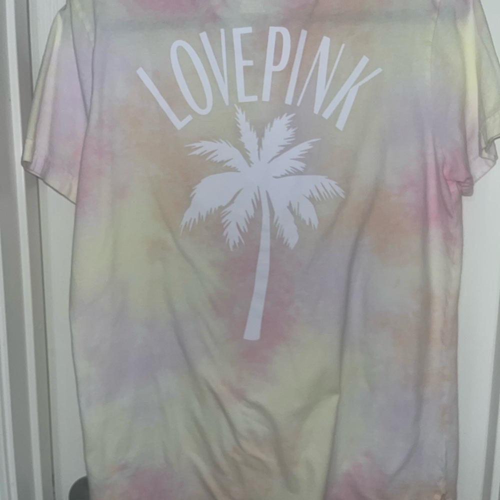 Pink Shirt - Picture 2 of 3